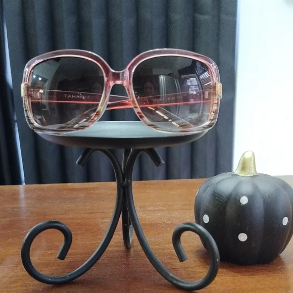 Tahari Pink Sunglasses - Picture 2 of 8